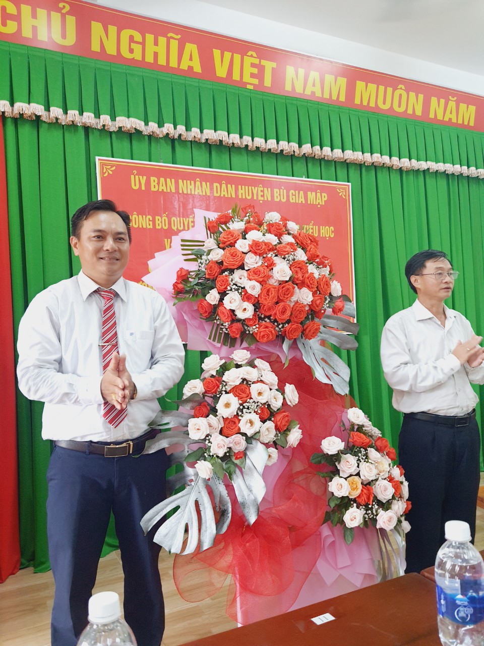 Công bố quyết định thành lập trường Tiểu học và THCS Trương Định