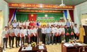 Thành viên UB MTTQ Việt Nam xã Đa Kia lần thứ IX, nhiệm kỳ 2024 - 2029 chụp hình cùng các đồng chí lãnh đạo huyện, xã