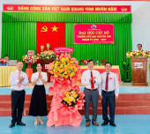 ĐẢNG BỘ XÃ ĐỨC HẠNH TỔ CHỨC ĐẠI HỘI CHI BỘ ĐIỂM
