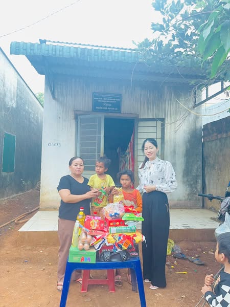 HỘI LIÊN HIỆP PHỤ NỮ XÃ ĐẮK Ơ THỰC HIỆN CHƯƠNG TRÌNH “MẸ ĐỠ ĐẦU”
