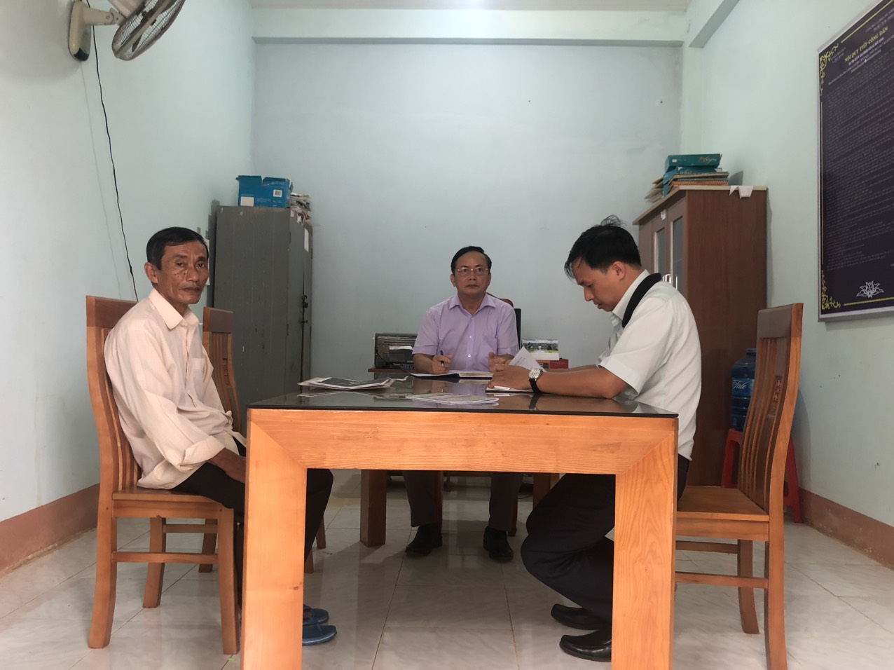 Chủ tịch UBND xã tiếp công dân định kỳ tháng 7