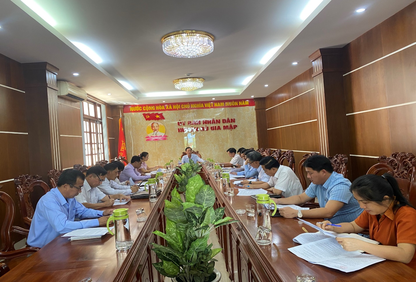 CHỈ THỊ SỐ 39-CT/TW CỦA BAN BÍ THƯ TRUNG ƯƠNG ĐẢNG VỀ TÍNH DỤNG CHÍNH SÁCH XÃ HỘI TRONG THỜI KỲ MỚI
