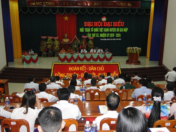 Trang trọng tổ chức chức Đại hội đại biểu Uỷ ban Mặt trận Tổ Quốc Việt Nam huyện lần thứ III, nhiệm kỳ 2019-2024