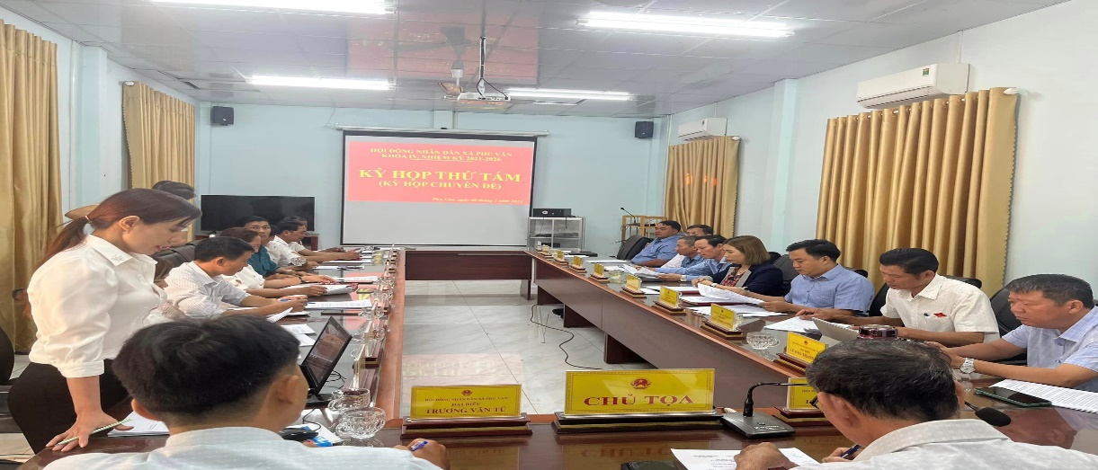 Kỳ họp thứ Tám, Hội đồng nhân dân xã Phú Văn khóa IV, NK 2021-2026